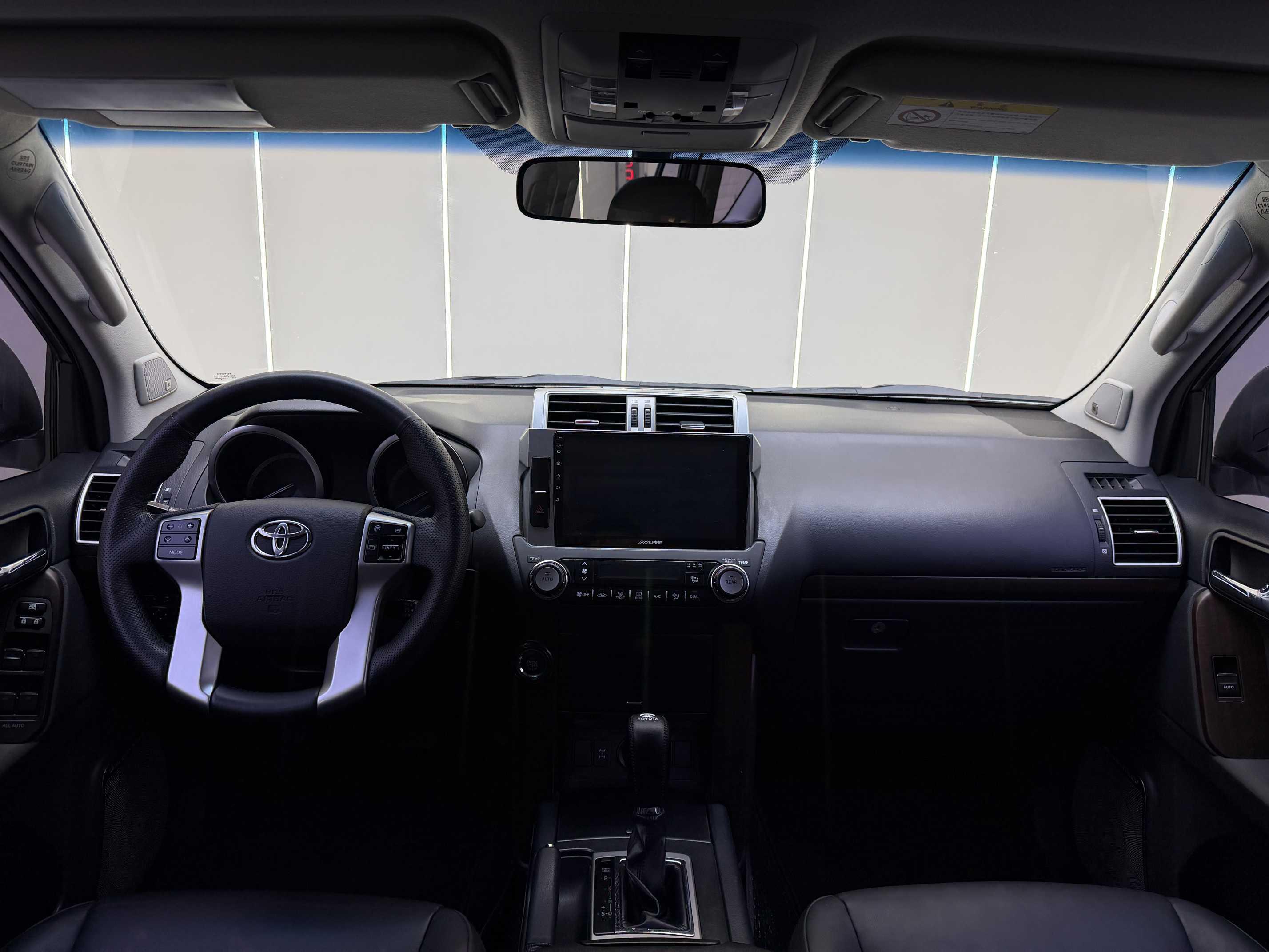 Toyota Land Cruiser Prado 2016 thumb 5