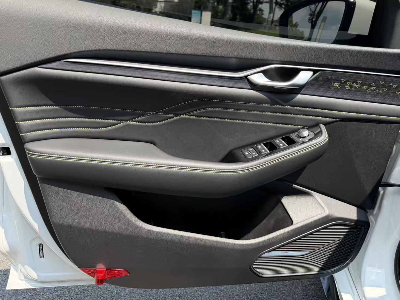 Geely Xingrui 2023 thumb 8