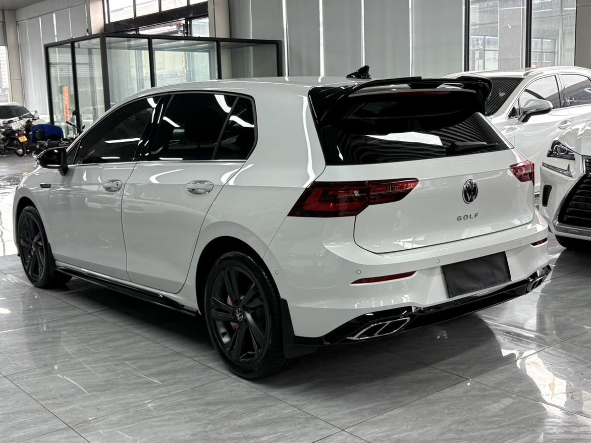 Volkswagen Golf Sportsvan 2023 thumb 2