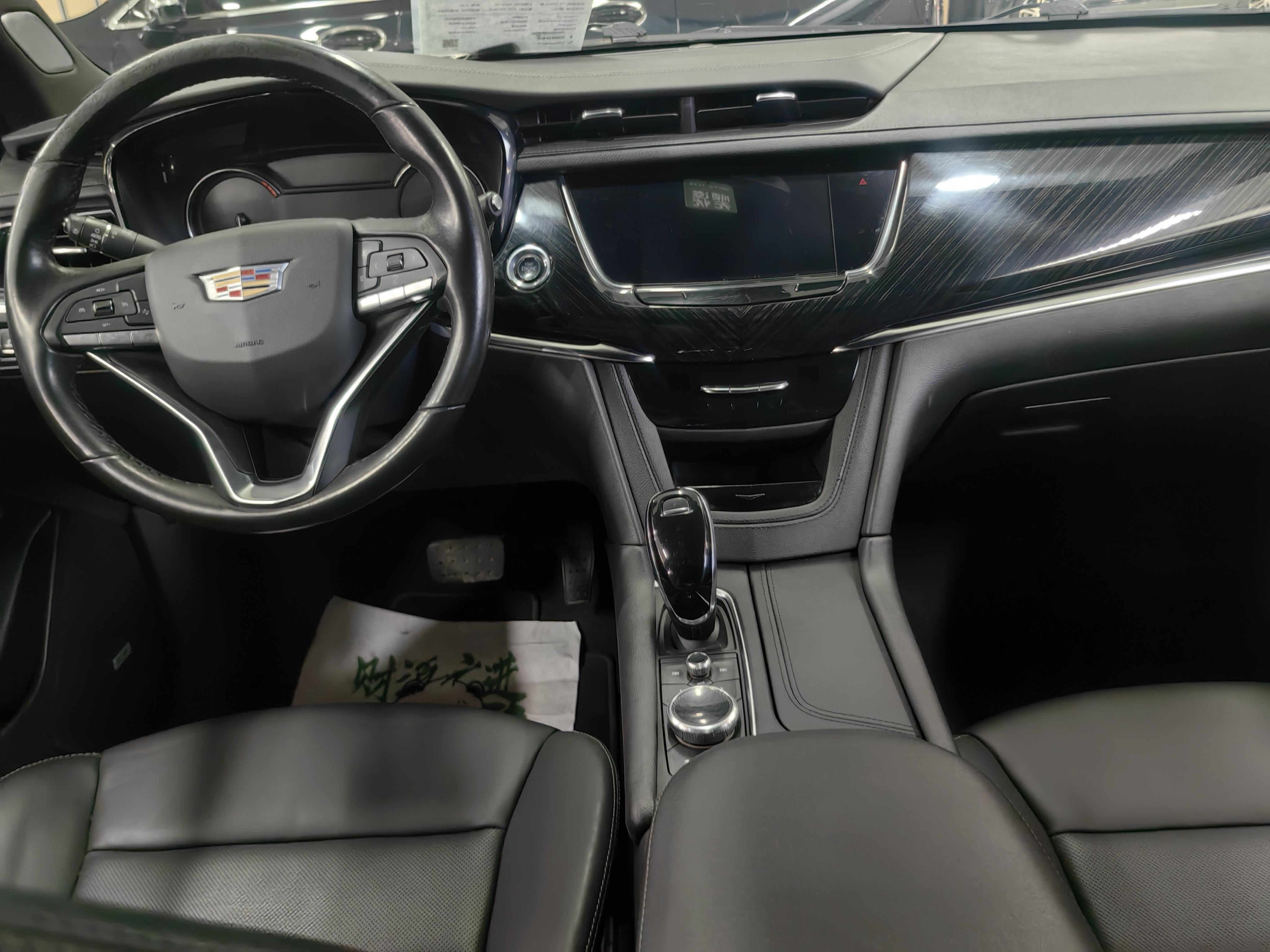 Cadillac XT6 2020 thumb 8
