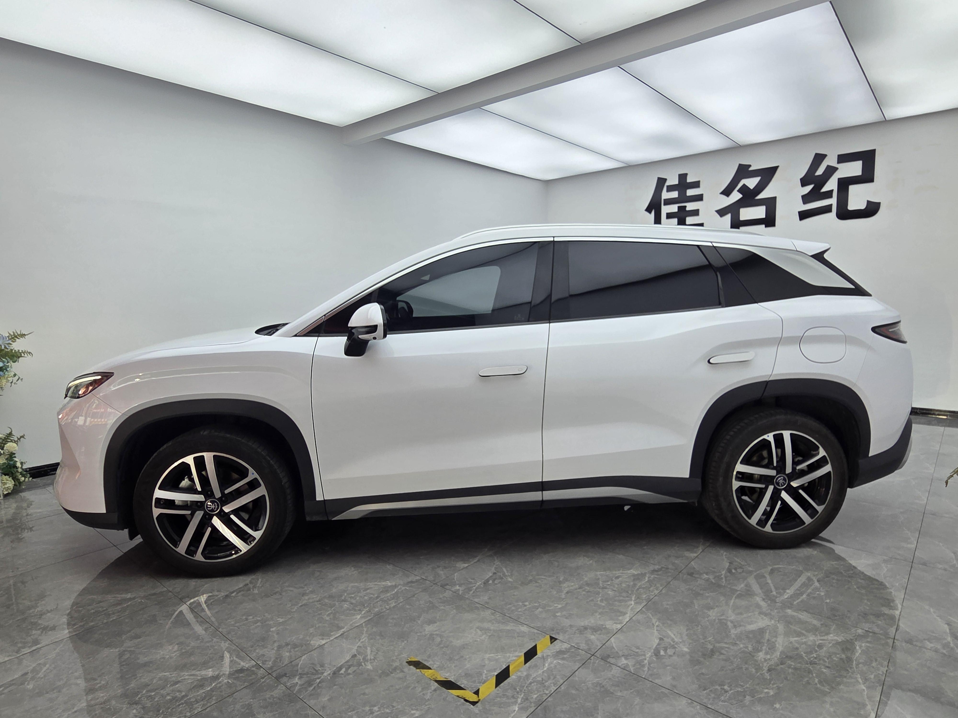 BYD Song 2024 thumb 2