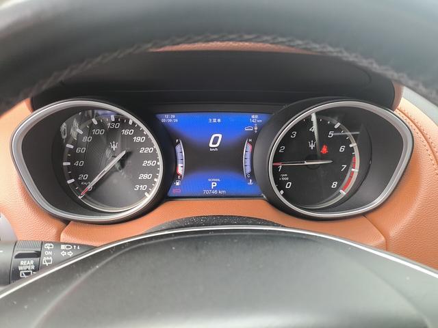 Maserati Levante 2019 thumb 4