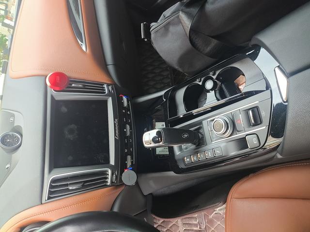 Maserati Levante 2019 thumb 7