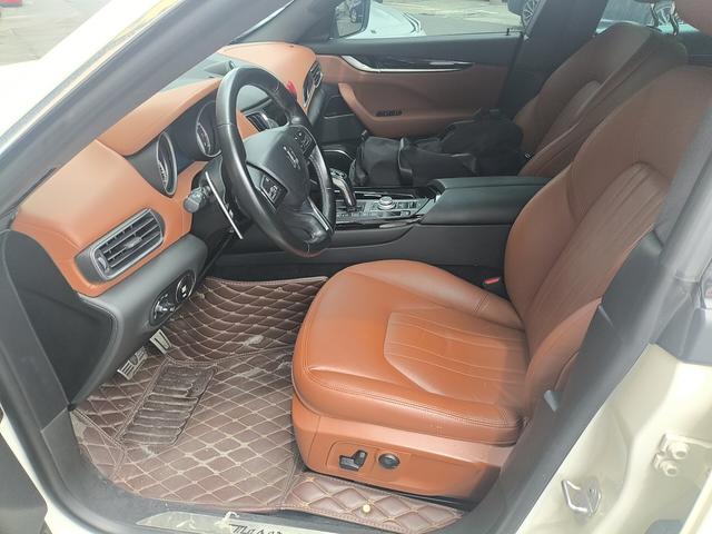 Maserati Levante 2019 thumb 8