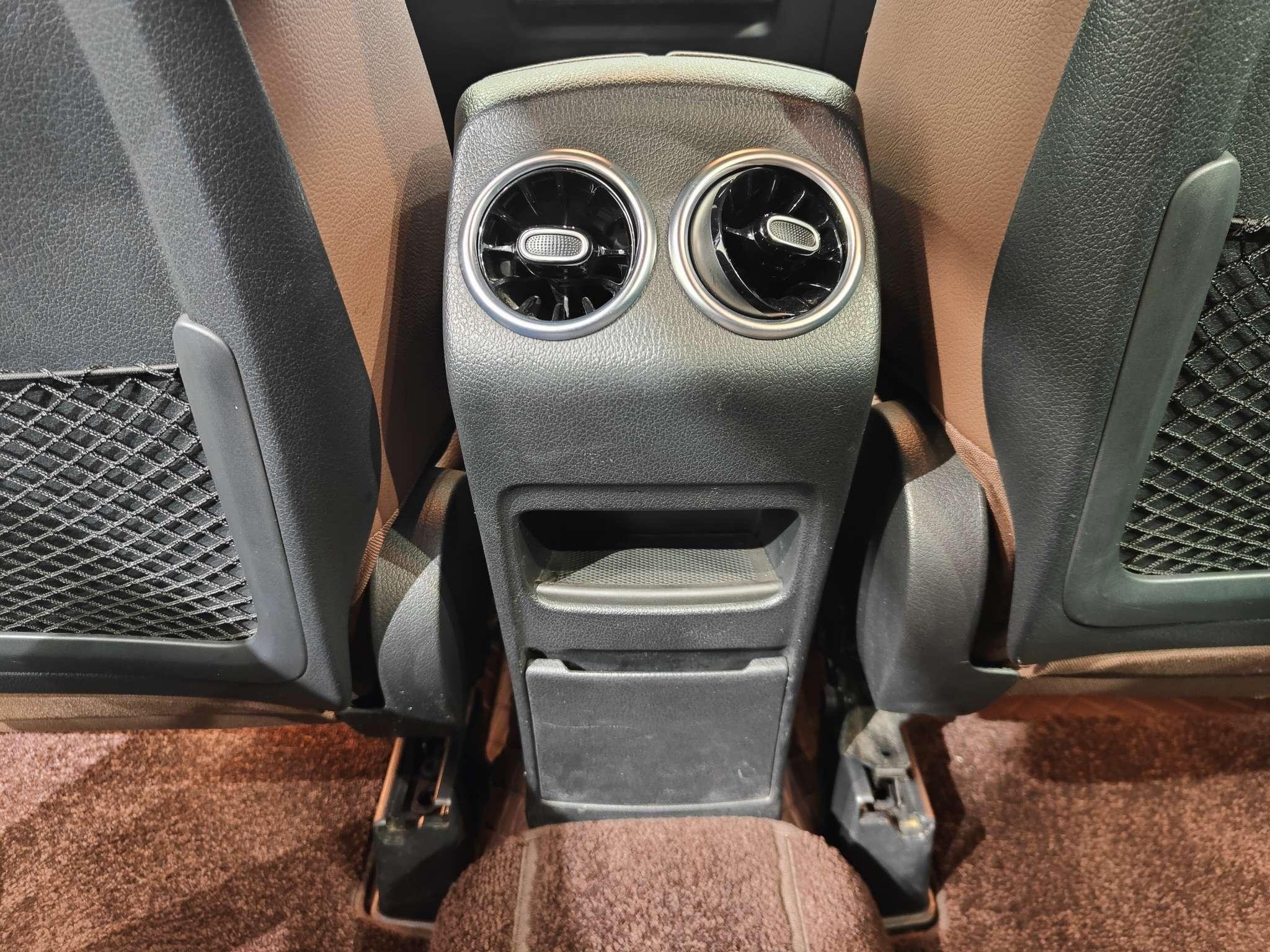Mercedes-Benz GLB 2020 thumb 6