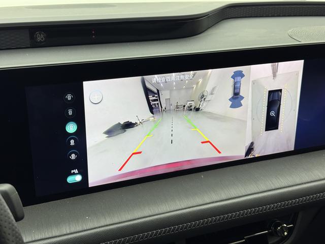 Ford Mondeo 2022 thumb 8