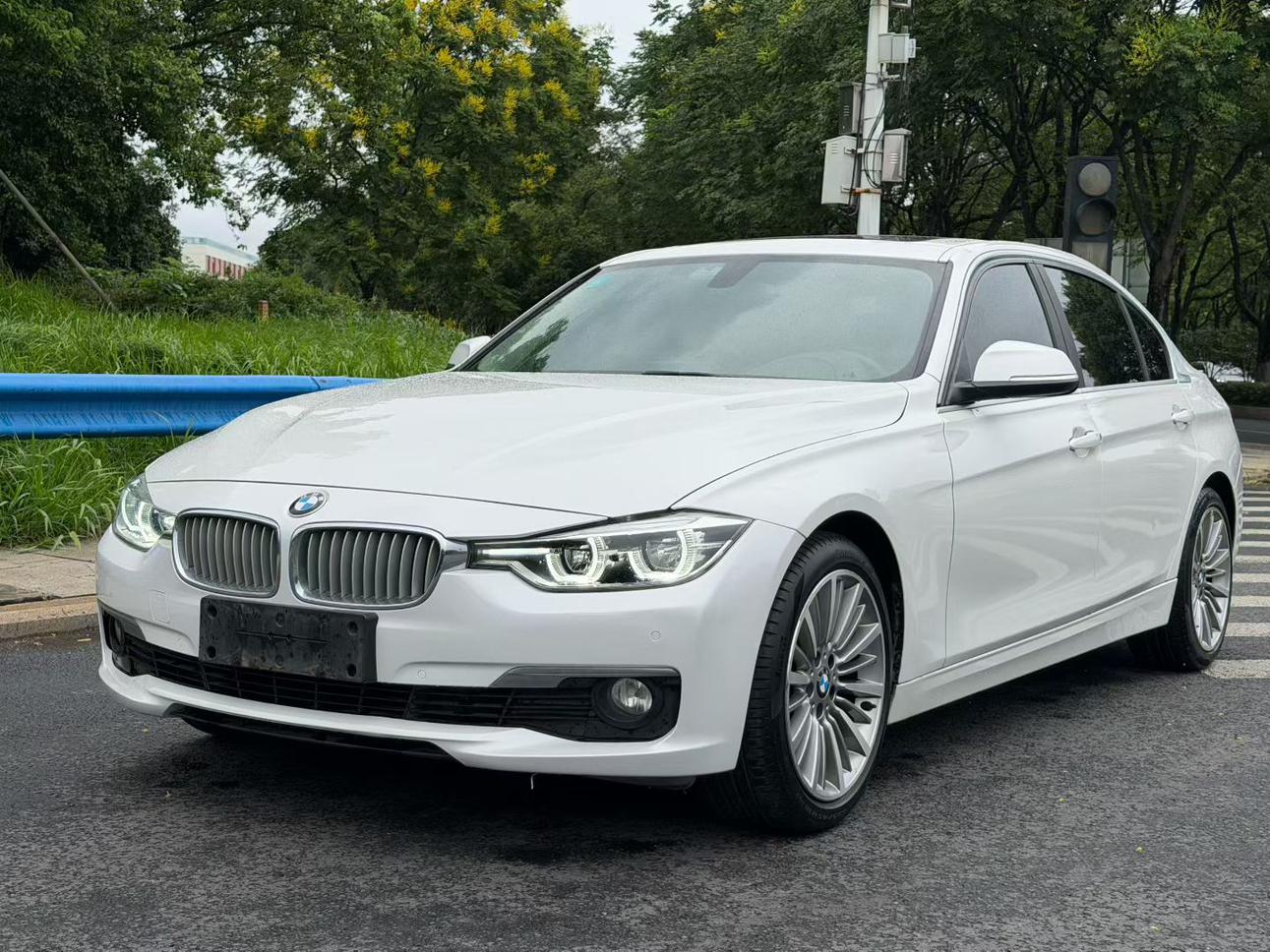 BMW 3 серии 2019 thumb 8