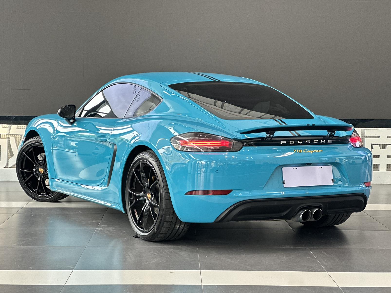 Porsche 718 2016 thumb 2