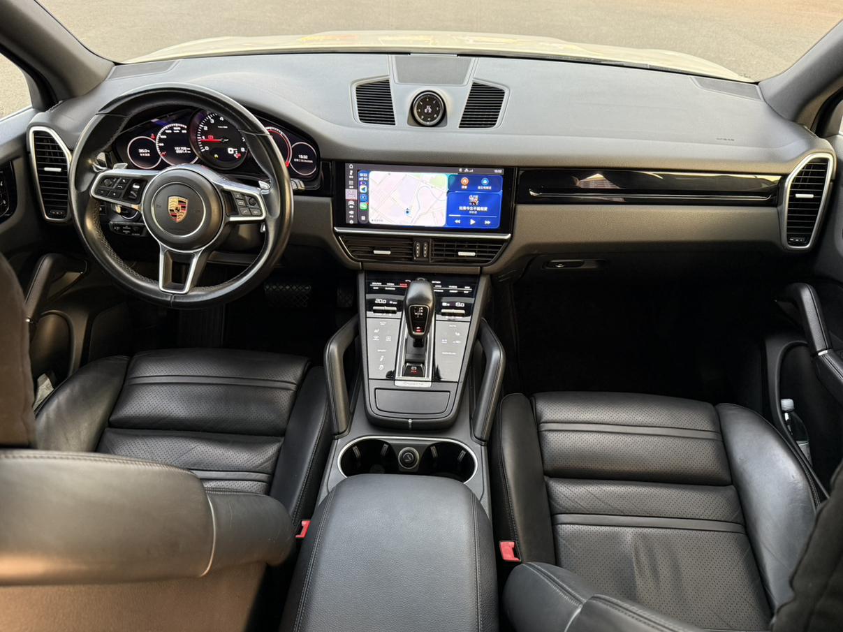 Porsche Cayenne 2018 thumb 11