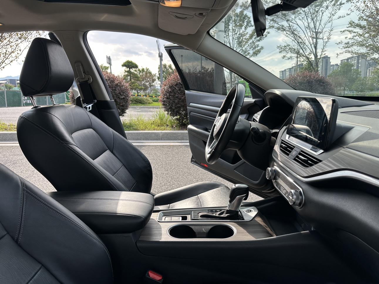 Nissan Altima 2021 thumb 8