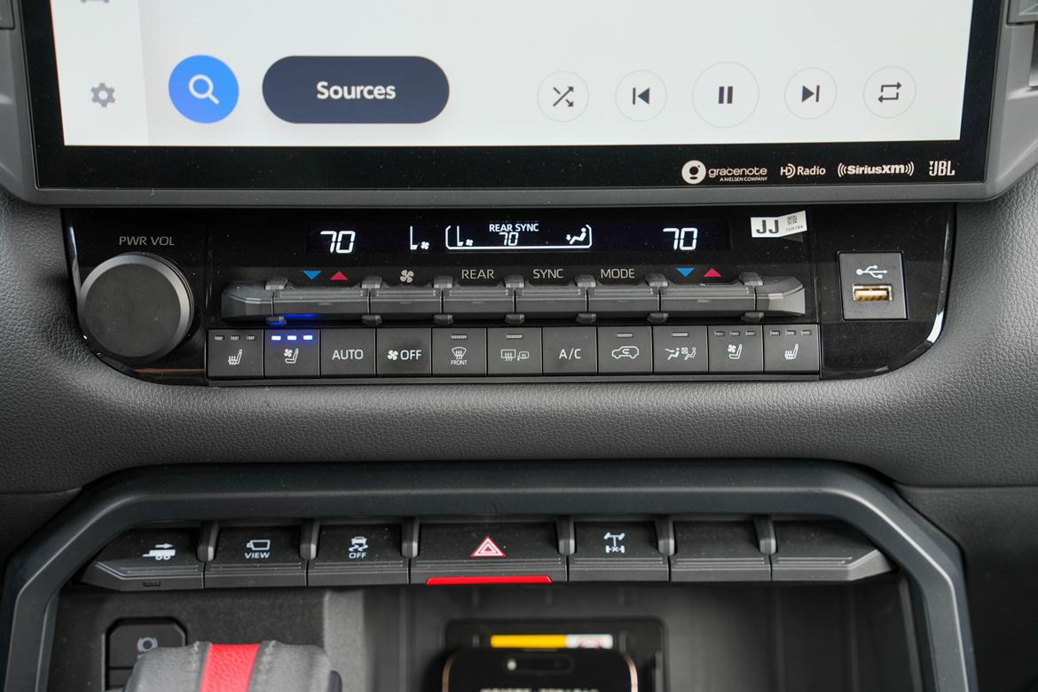 Toyota Highlander 2023 thumb 5