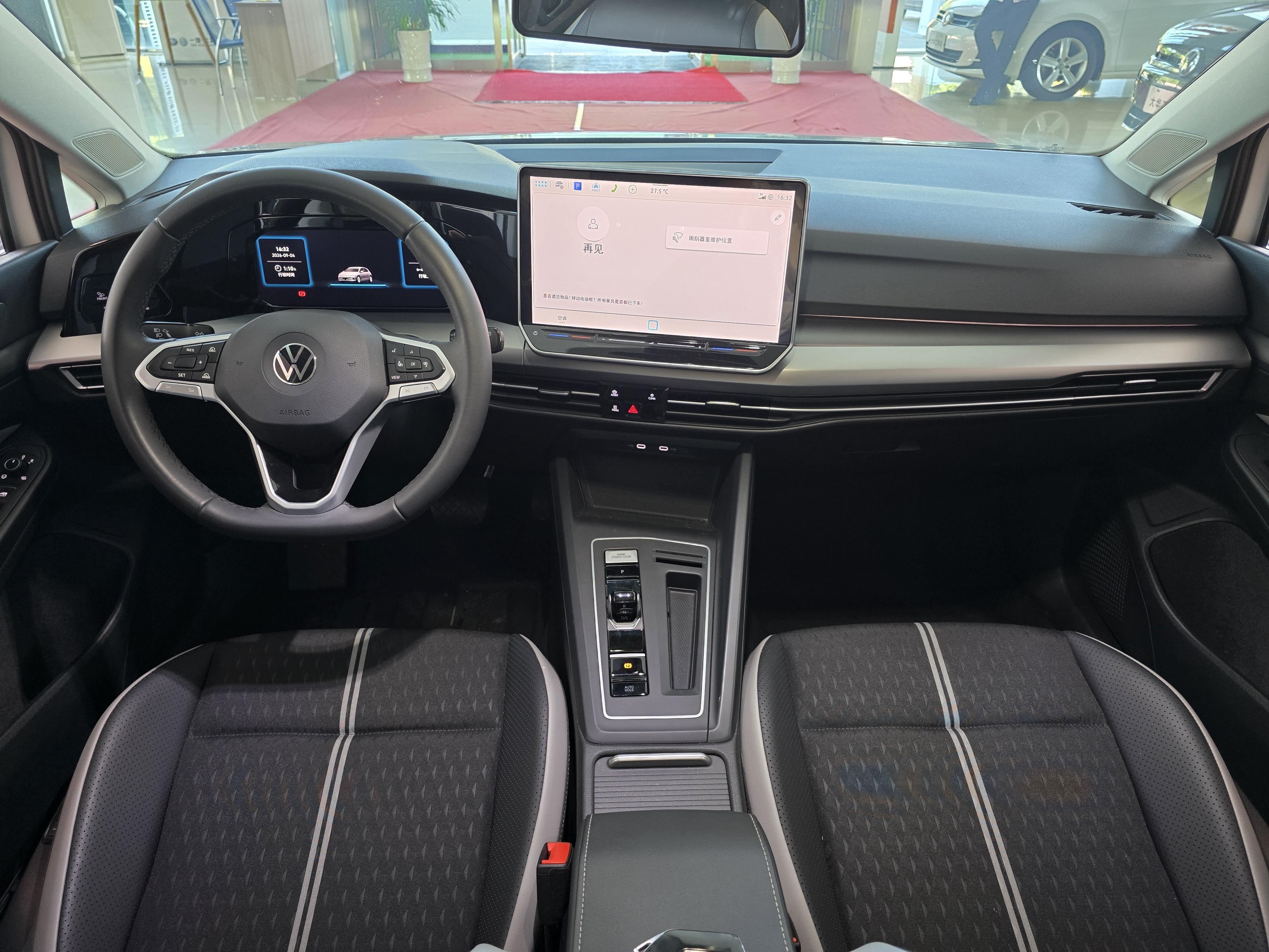 Volkswagen Golf Sportsvan 2025 thumb 8