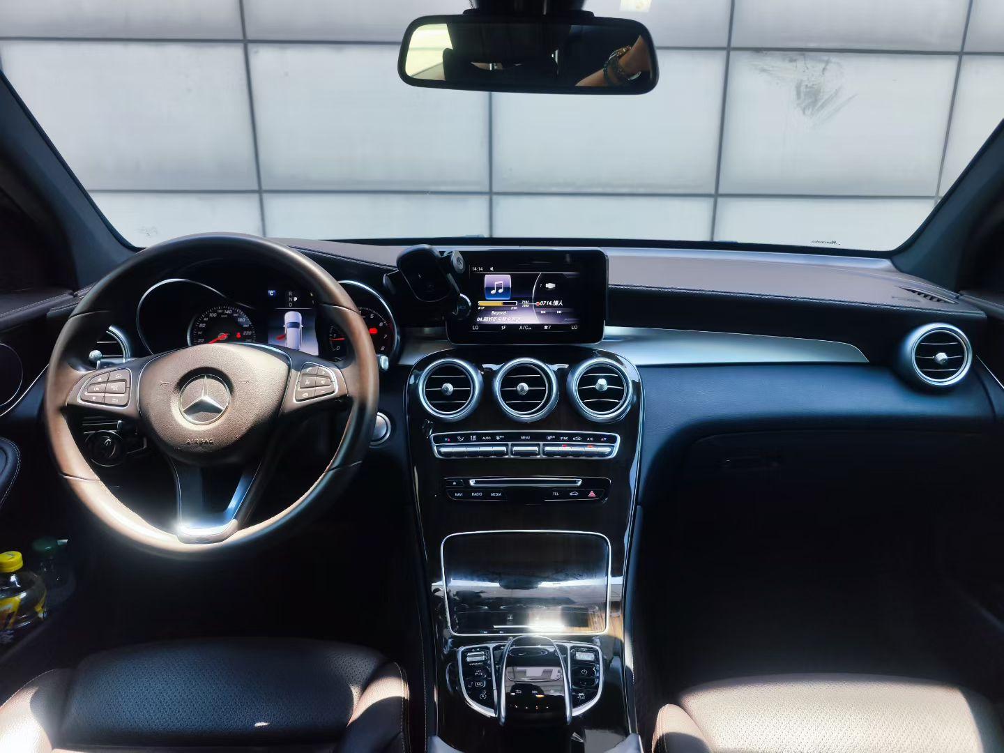 Mercedes-Benz GLC 2018 thumb 7