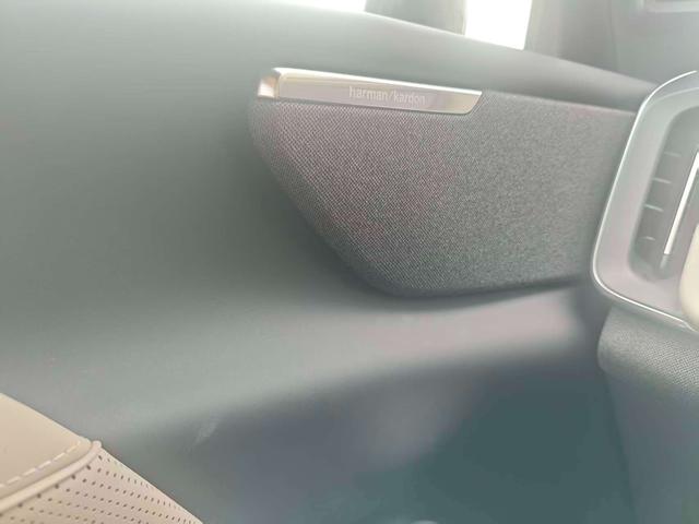Volvo XC70 2026 thumb 4