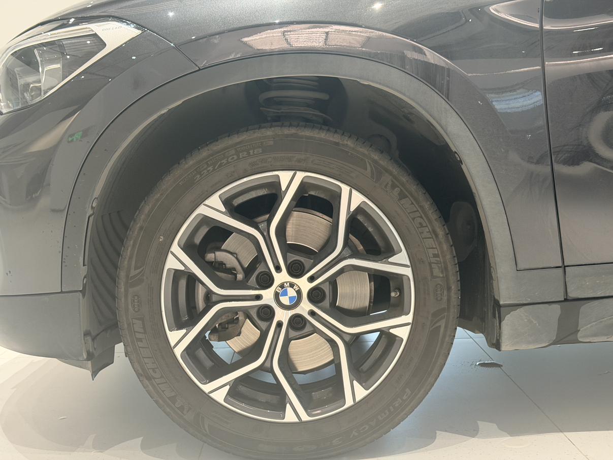 BMW X1 2021 thumb 5