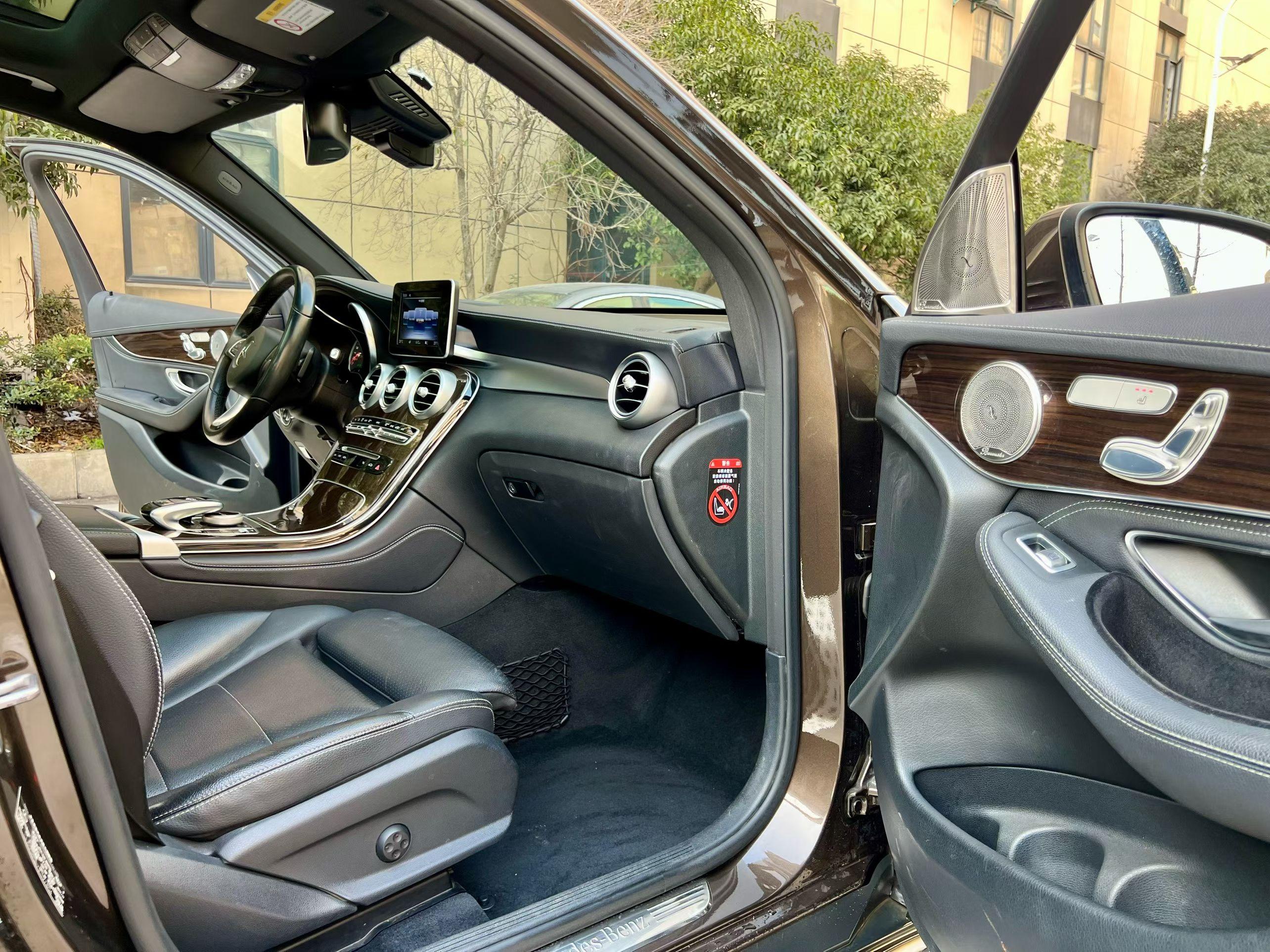 Mercedes-Benz GLC 2018 thumb 5