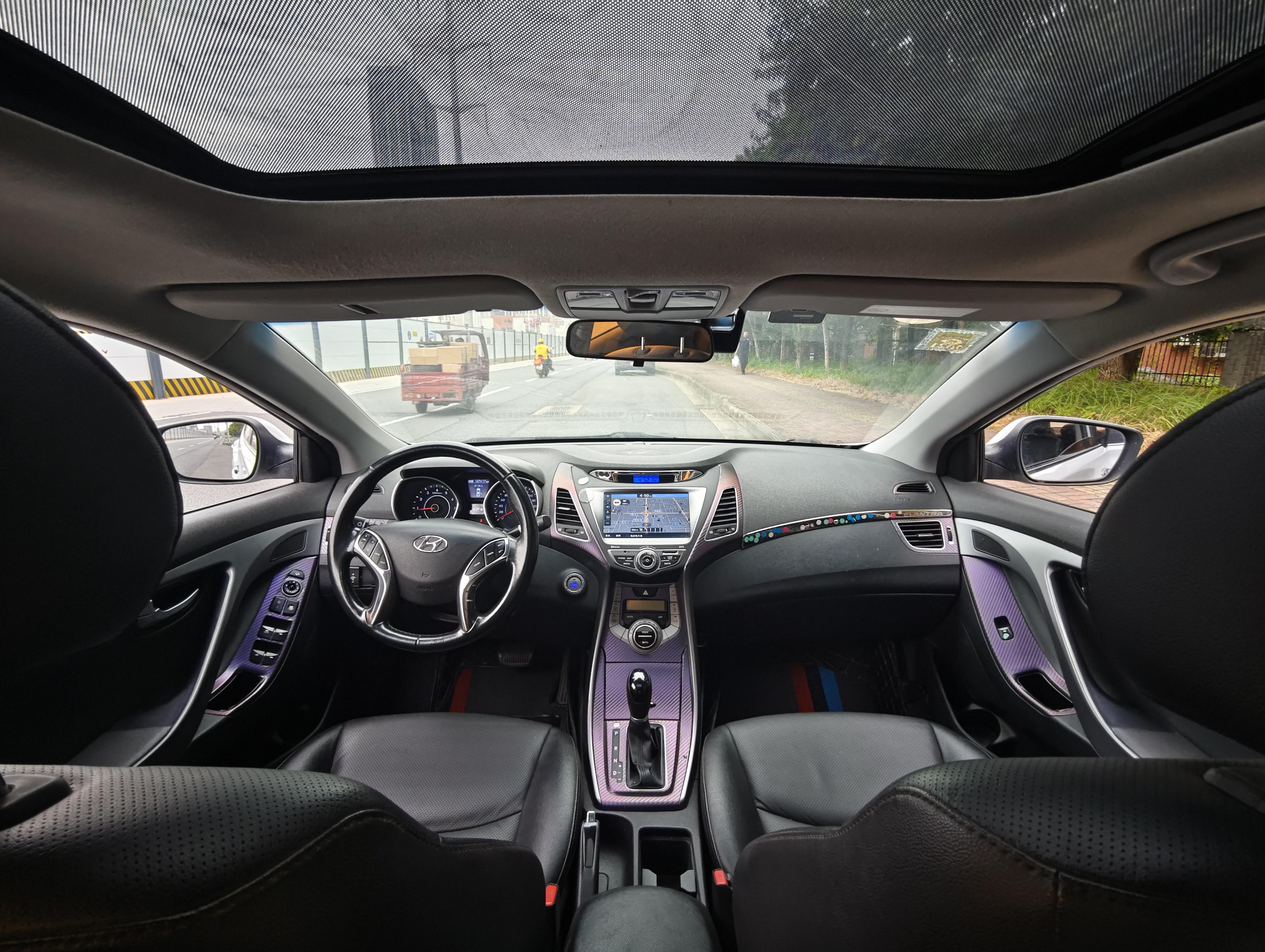 Hyundai Elantra 2015 thumb 8