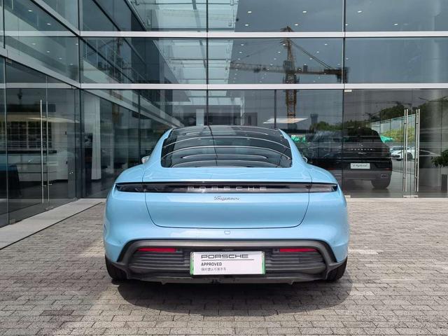 Porsche Taycan 2022 thumb 2