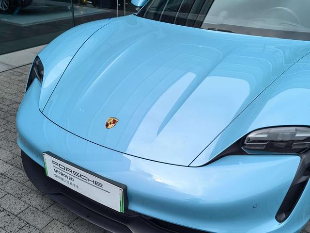 Porsche Taycan 2022 thumb 4