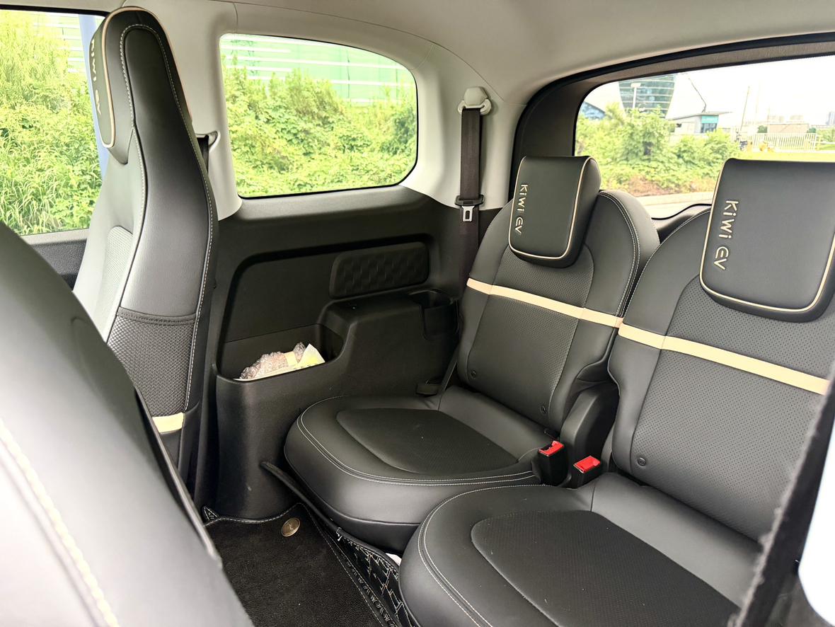 Baojun Kiwi EV 2022 thumb 7