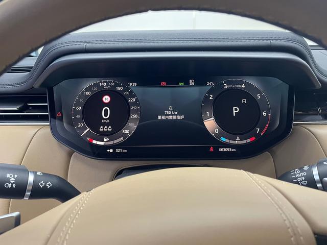 Land Rover Range Rover Sport 2023 thumb 5