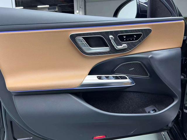 Mercedes-Benz E-Класс 2024 thumb 4