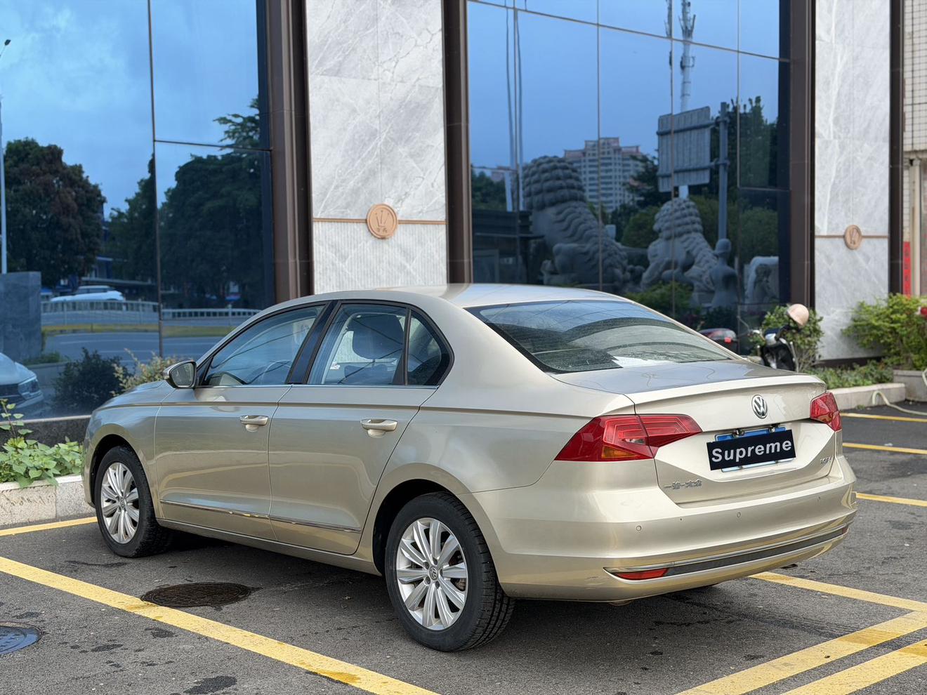 Volkswagen Bora 2018 thumb 11