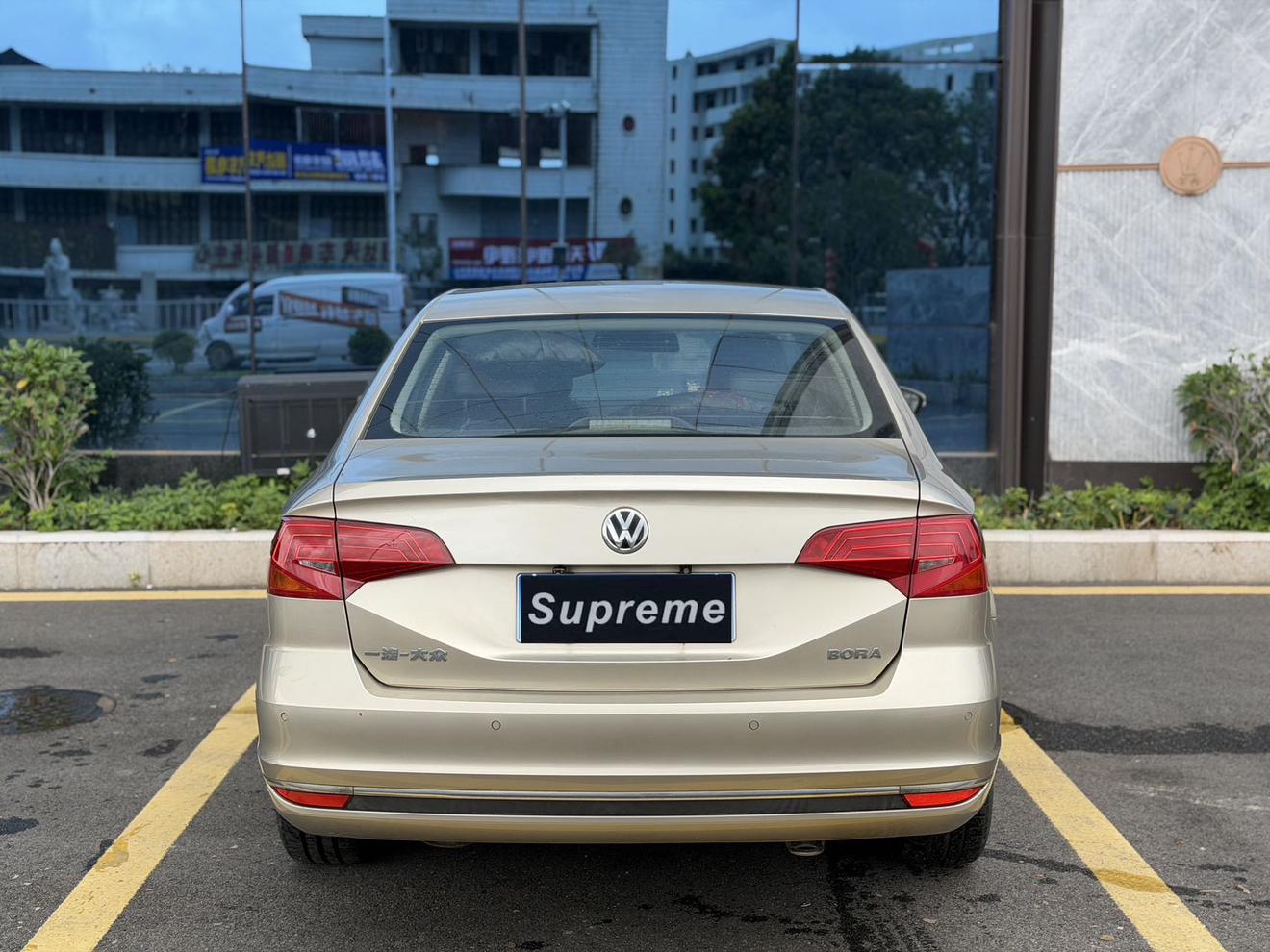 Volkswagen Bora 2018 thumb 12