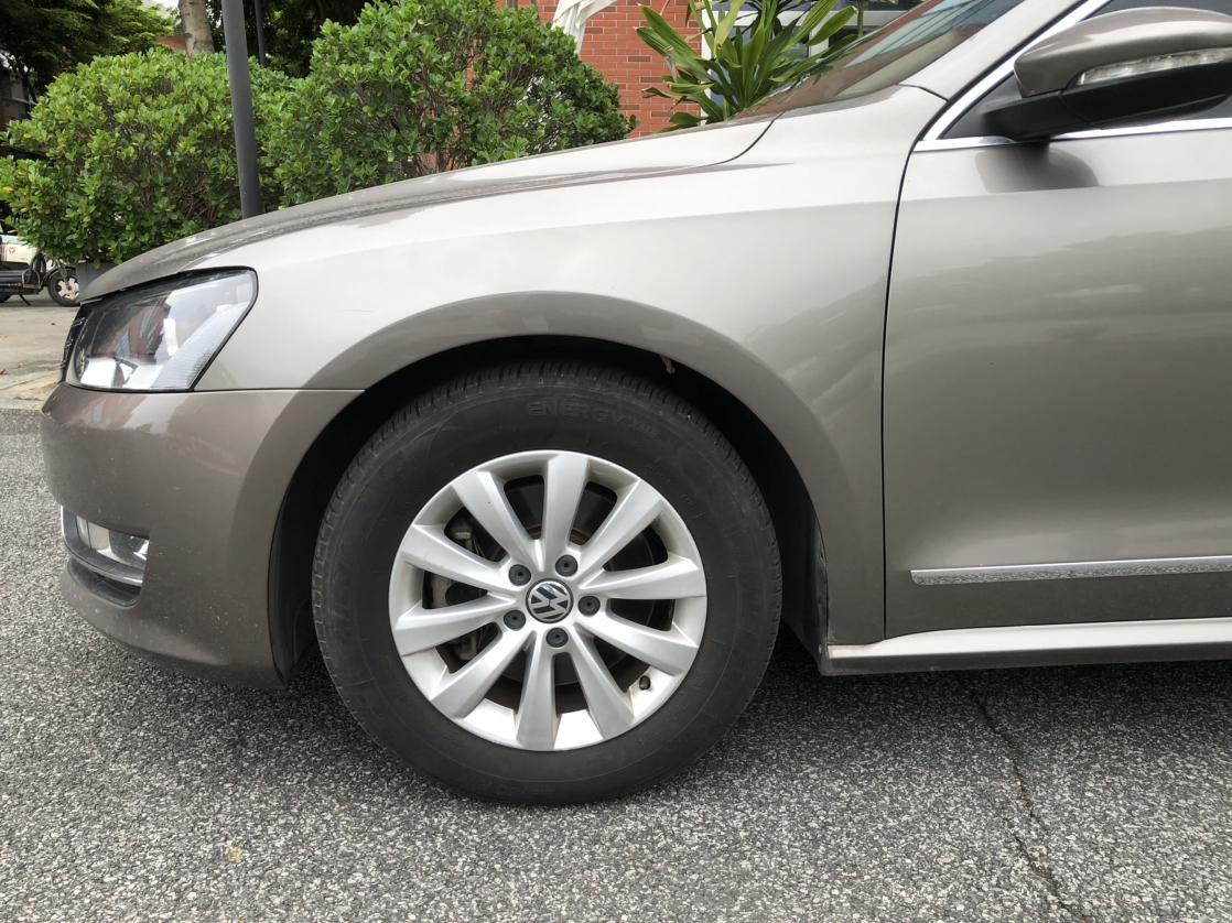 Volkswagen Passat (North America and China) 2011 thumb 8
