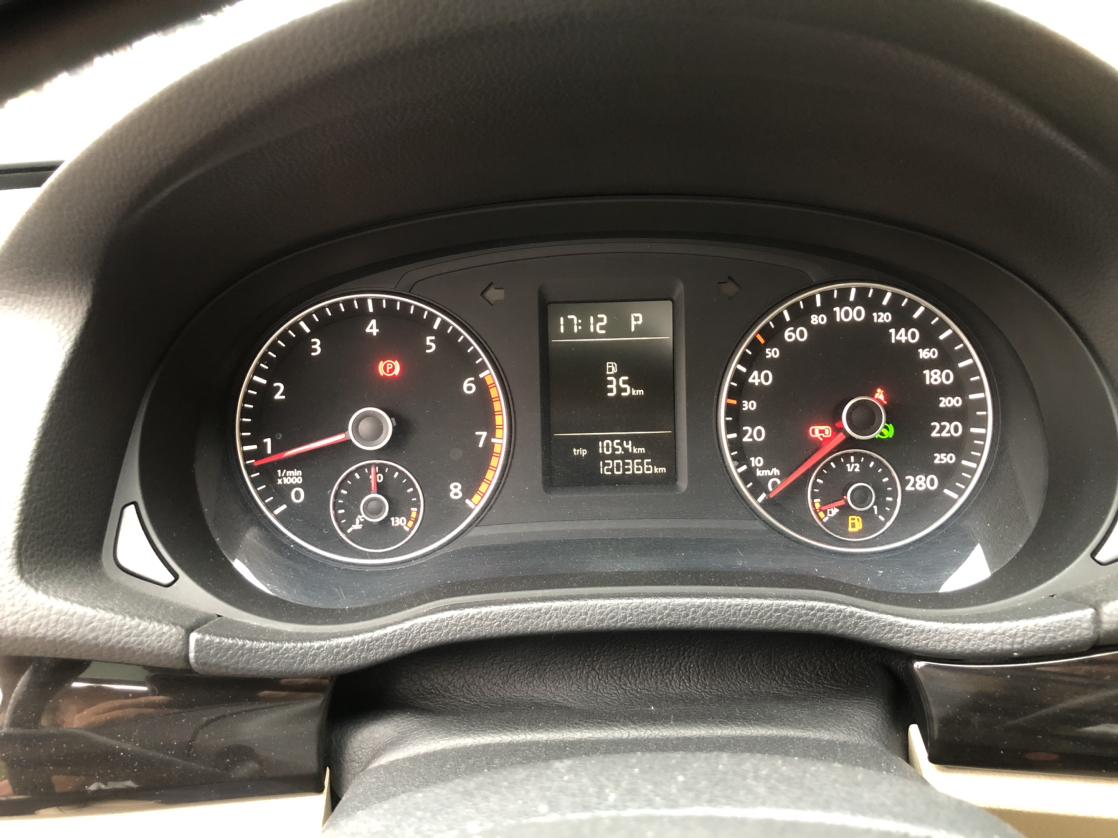 Volkswagen Passat (North America and China) 2011 thumb 11