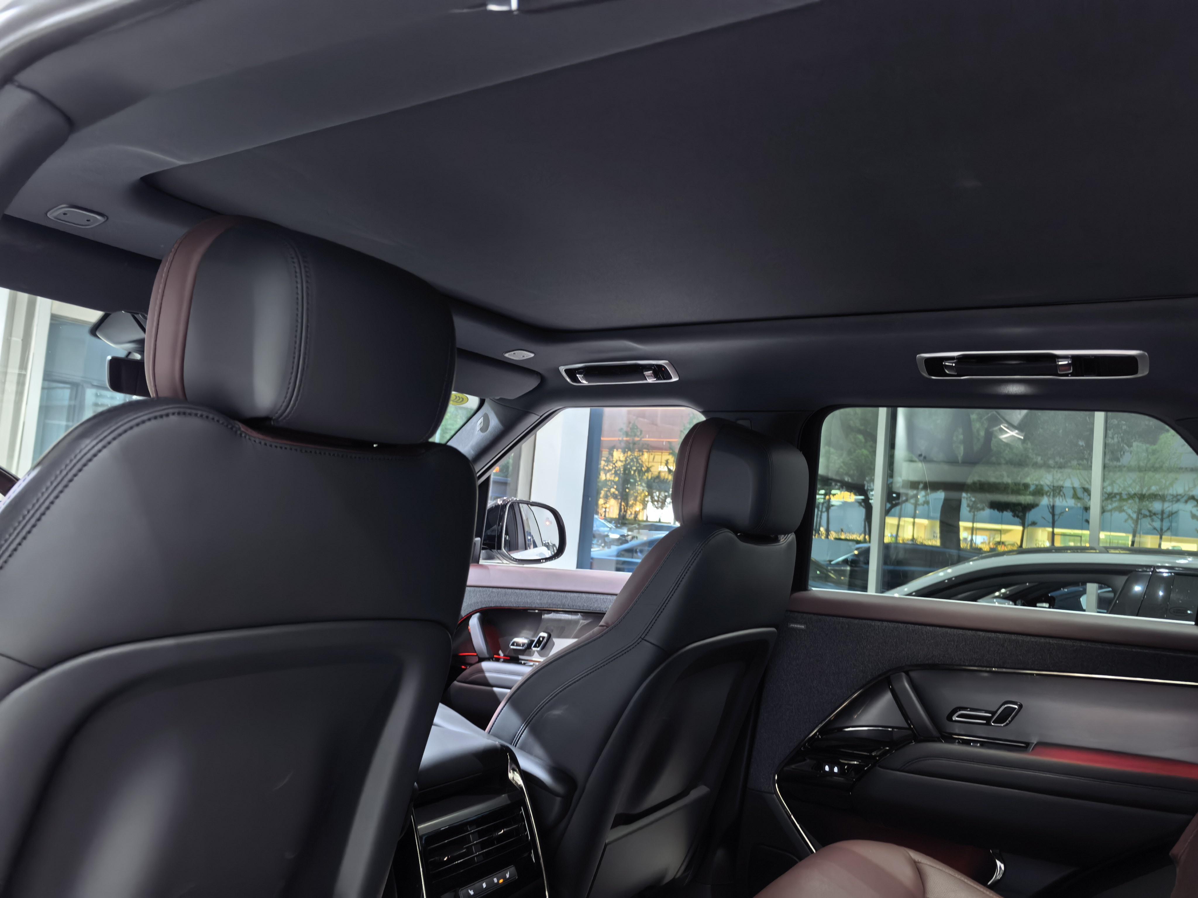 Land Rover Range Rover Sport 2025 thumb 6