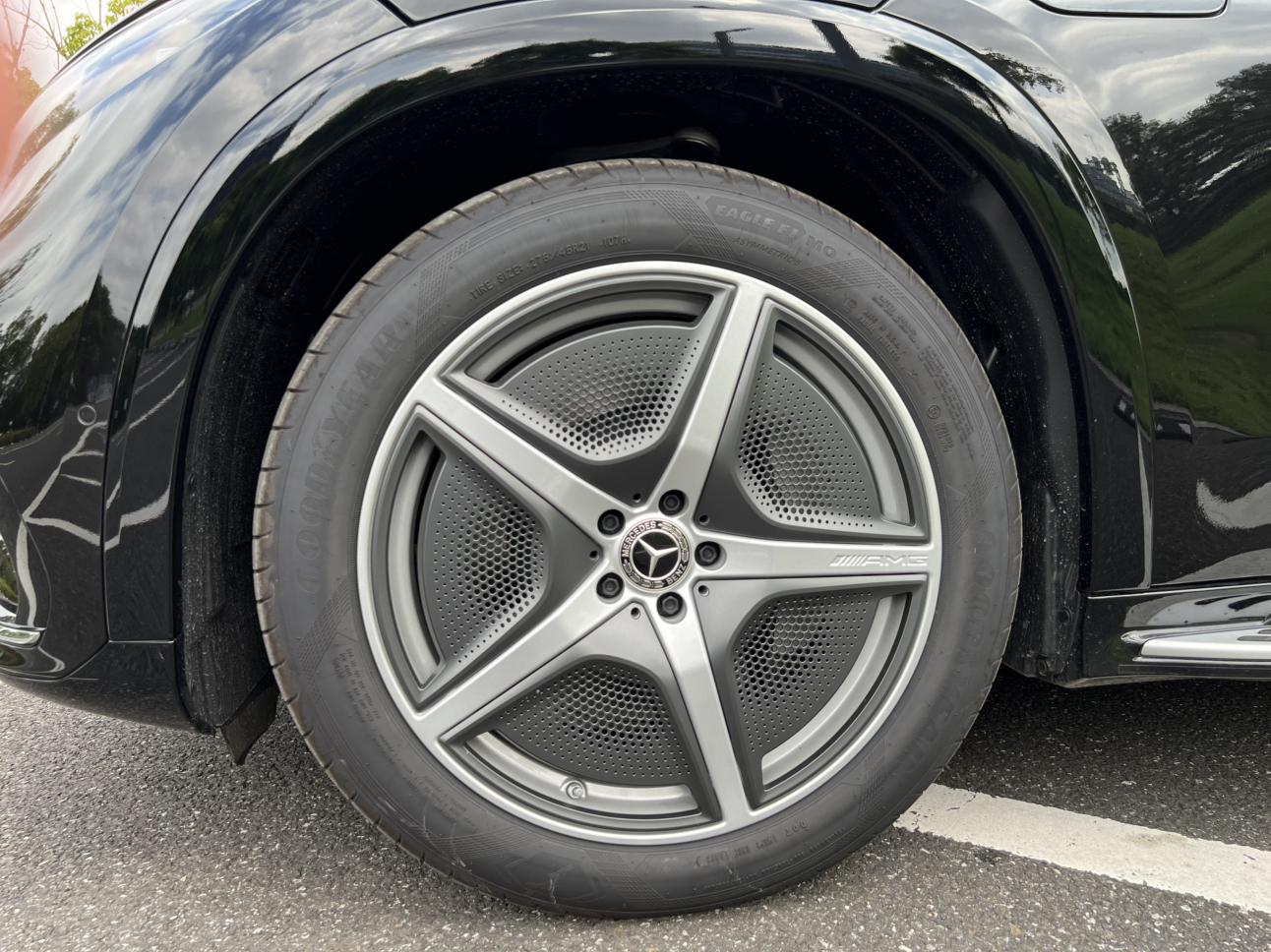 Mercedes-Benz EQS SUV 2025 thumb 6