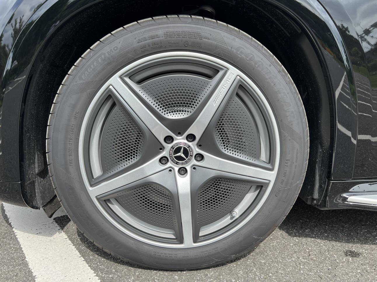Mercedes-Benz EQS SUV 2025 thumb 7