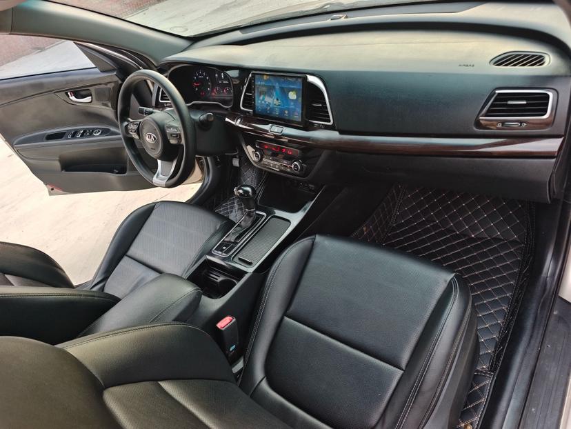 Kia K4 2014 thumb 6