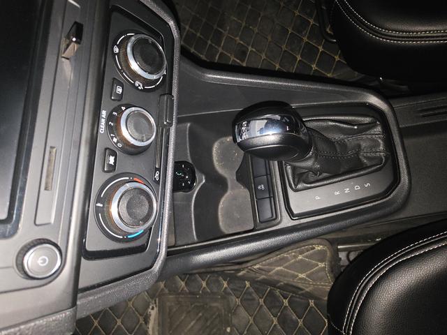 Volkswagen Santana 2019 thumb 7