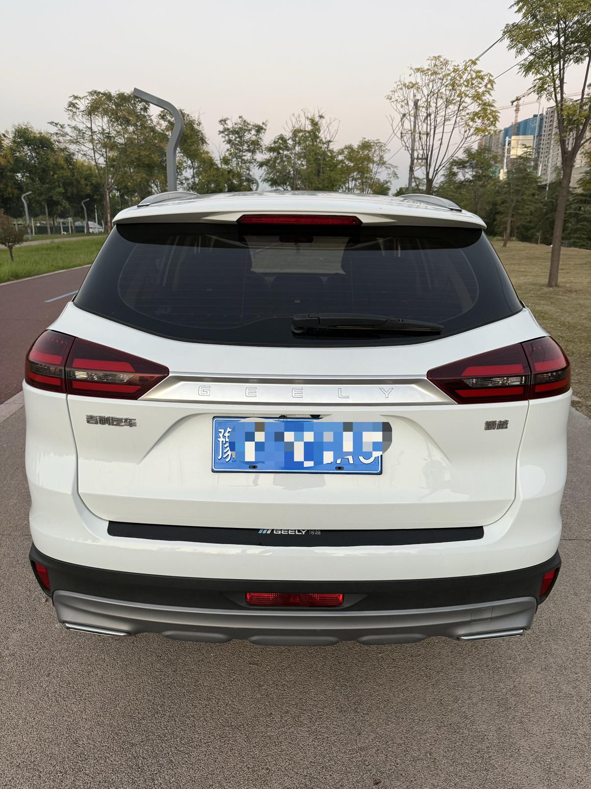 Geely Boyue 2021 thumb 4