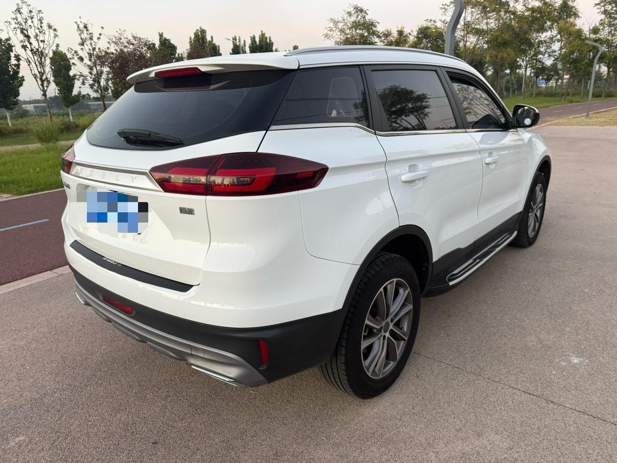 Geely Boyue 2021 thumb 5