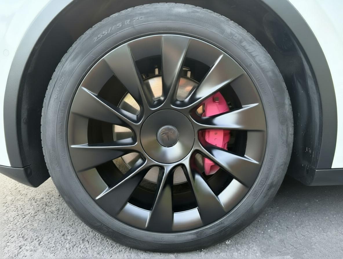 Tesla Model Y 2021 thumb 6