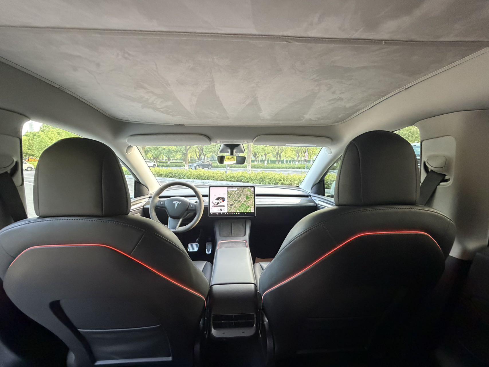 Tesla Model Y 2021 thumb 12