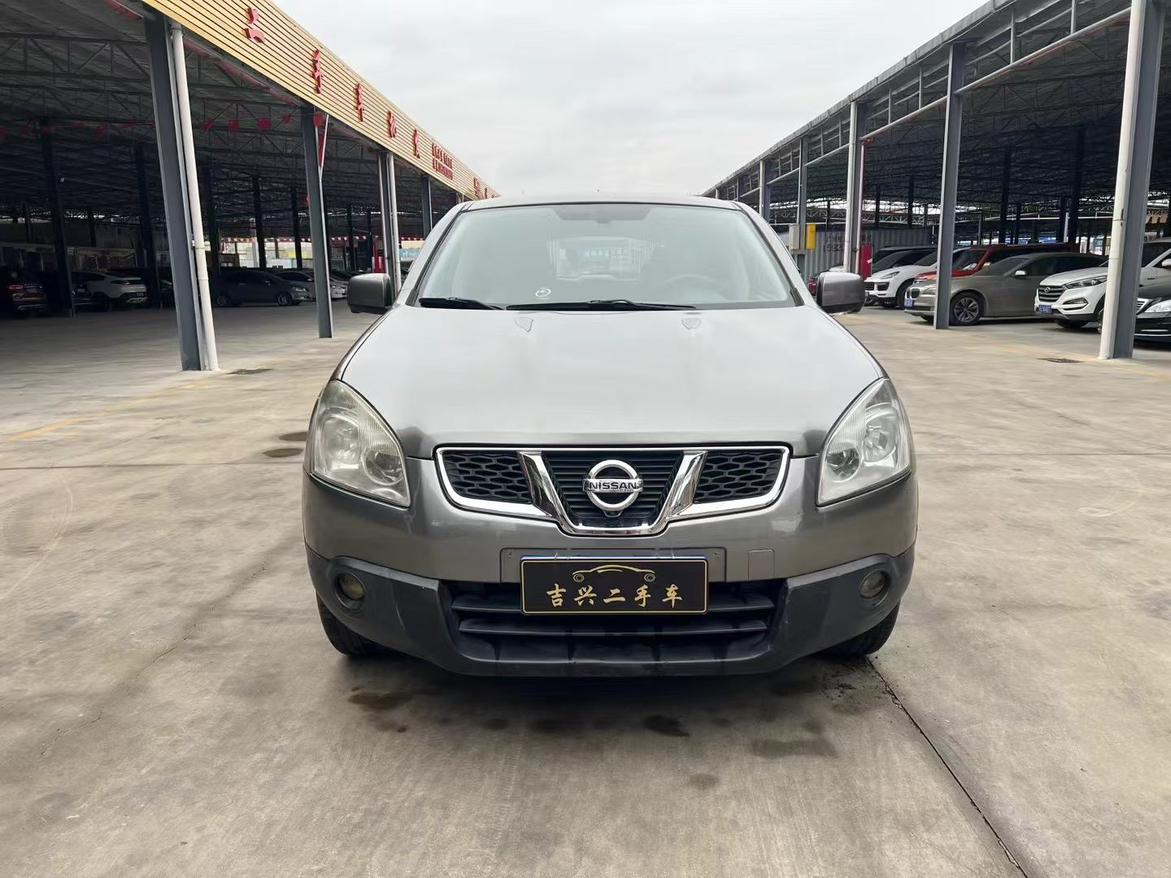 Nissan Qashqai+2 2011 thumb 9
