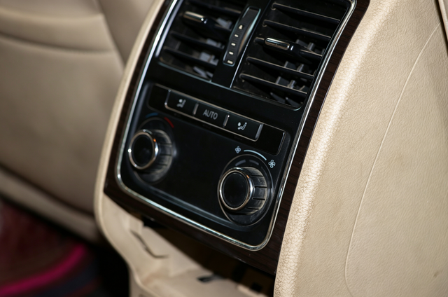 Volkswagen Passat (North America and China) 2014 thumb 10