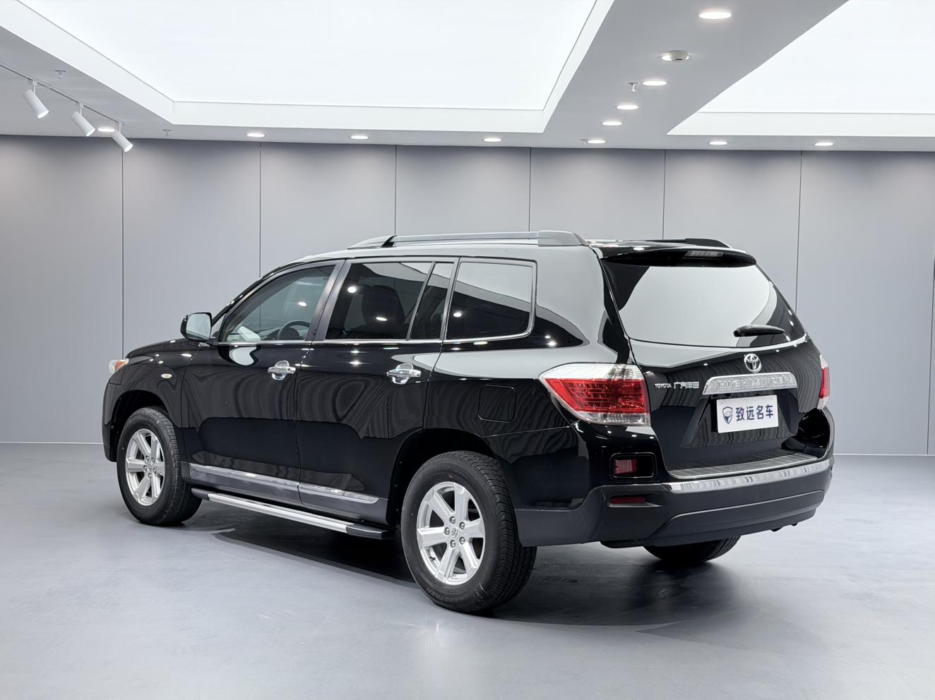 Toyota Highlander 2013 thumb 2