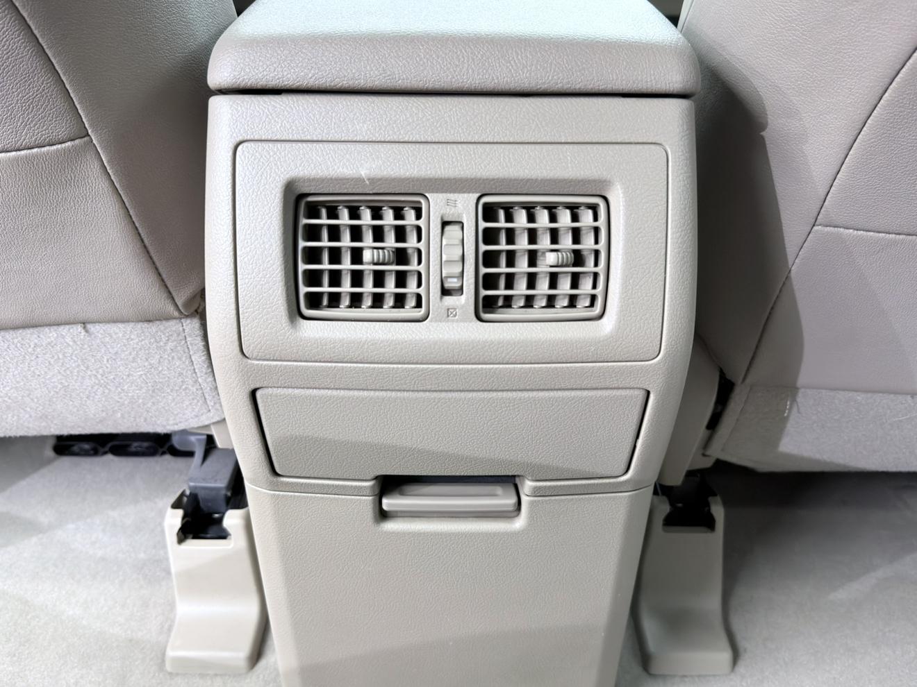 Toyota Highlander 2013 thumb 6