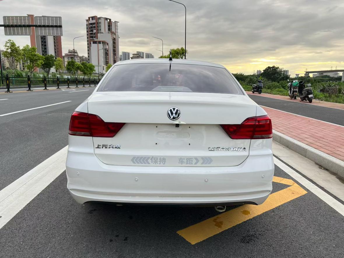 Volkswagen Santana 2016 thumb 3