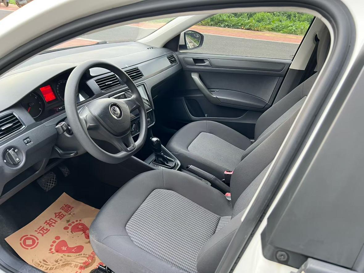 Volkswagen Santana 2016 thumb 6