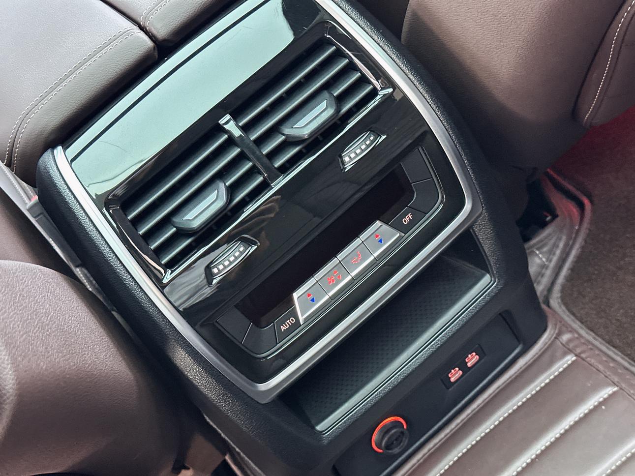 BMW X5 2023 thumb 5