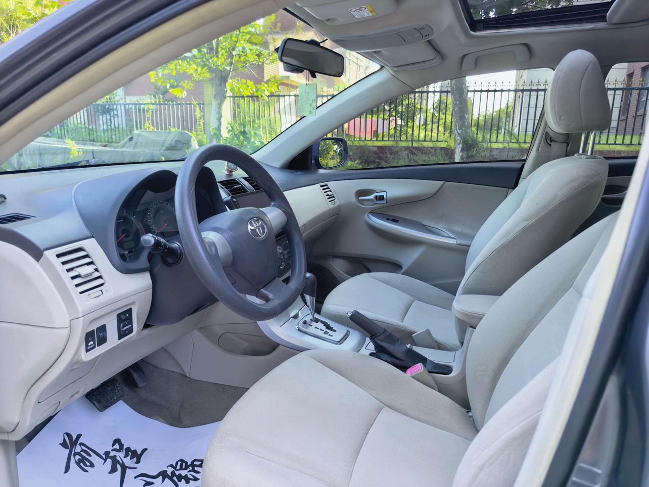 Toyota Corolla Rumion 2011 thumb 7
