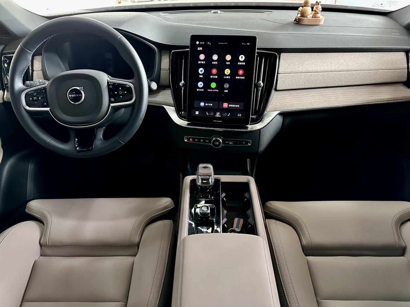 Volvo XC90 2025 thumb 4