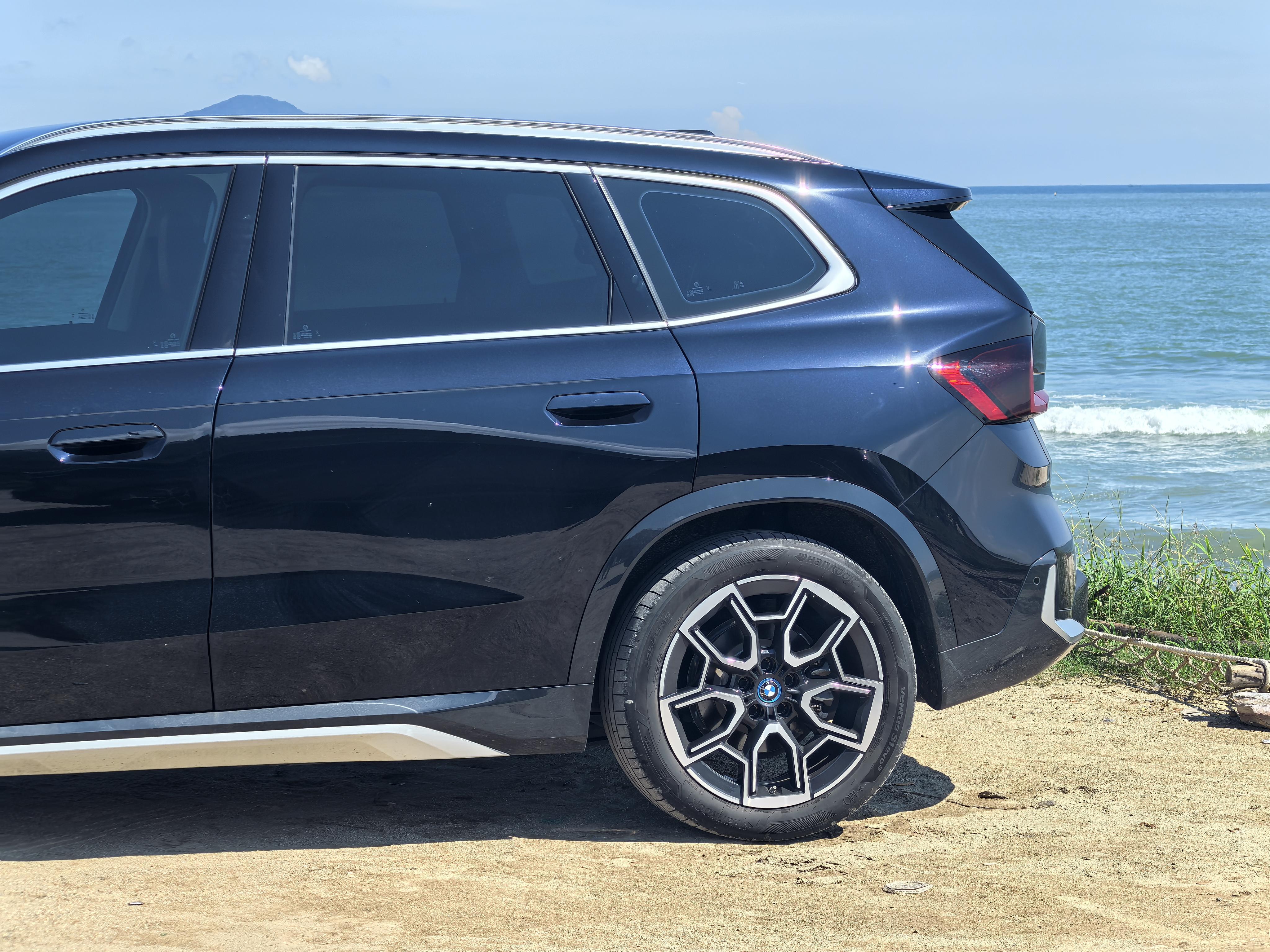 BMW X1 2023 thumb 9