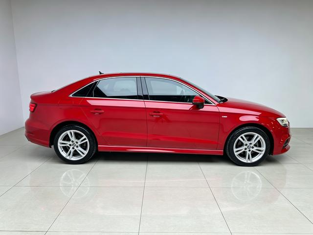 Audi A3 2019 thumb 6